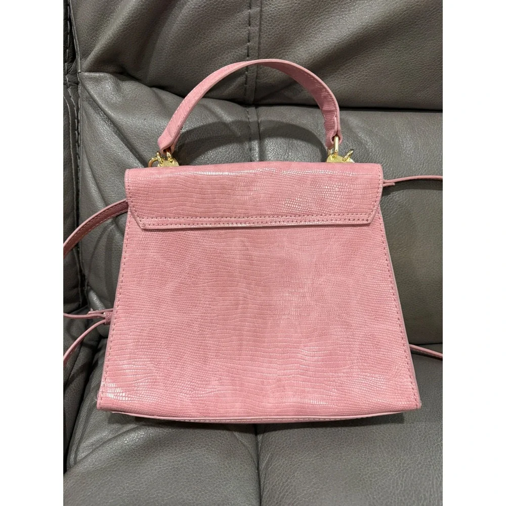 Betsey Johnson‎ Pink Lizard Embossed Heart Logo Top Handle Crossbody Bag Satchel